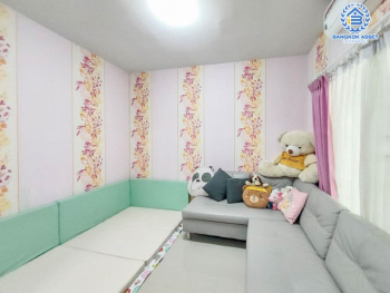 *****ทาวน์เฮ้าส์มือสองนนทบุรี ม.เดอะคัลเลอร์ พรีเมี่ยม บางกรวย-ไทรน้อย เนื้อที่กว้าง 20 ตร.ว. ฟังก์ชัน 3 ห้องนอน 2 ห้องน้ำ ที่จอดรถ 2 คัน บ้านคุณภาพจากแบรนด์ Areeya ฟรีแอร์! สภาพสวยพร้อมเข้าอยู่ หน้าโครงการติดถนนใหญ่ เชื่อมต่อถนนบางกรวย-ไทรน้อย ถนนชัยพฤกษ์ ถนนบางบัวทอง-สุพรรณบุรี